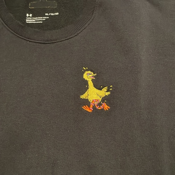 Under Armour x Sesame Street Steph Curry Big Bird Sweatshirt - Picture 7 of 8